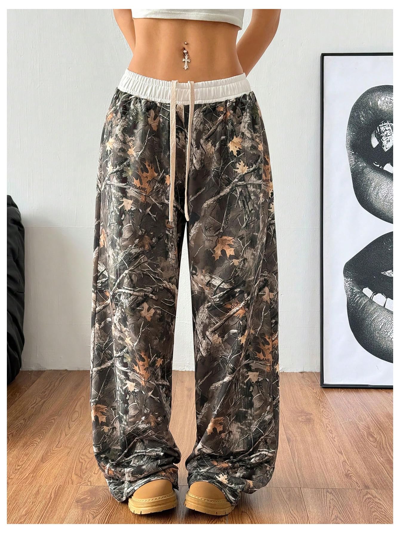 SOLY HUX Women's Camo Pants Wide Leg Baggy Sweatpants Elastic Waist Drawstring Loose Pants Green Camo Small