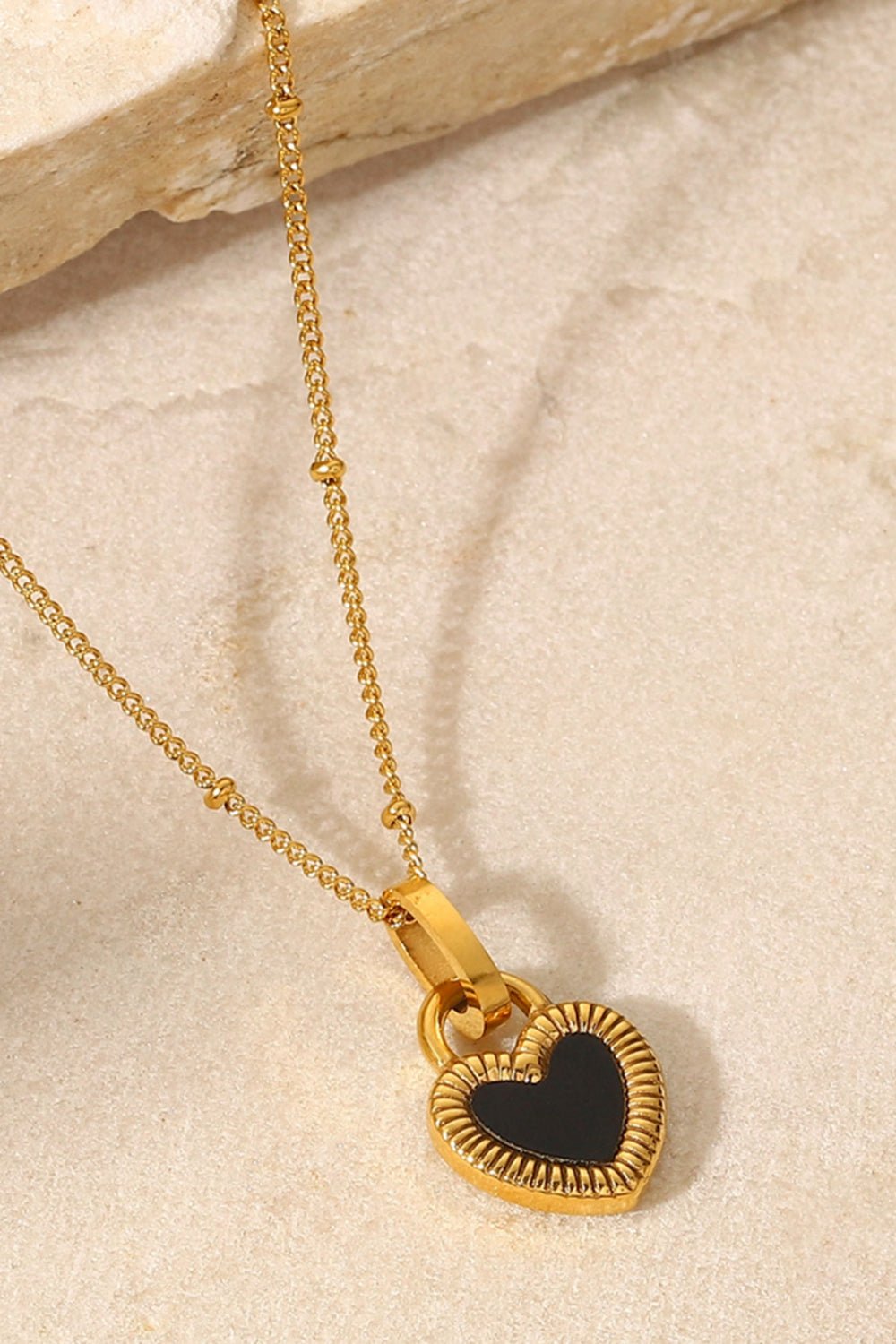 Contrast Heart Pendant Necklace - Bella Blue Styles