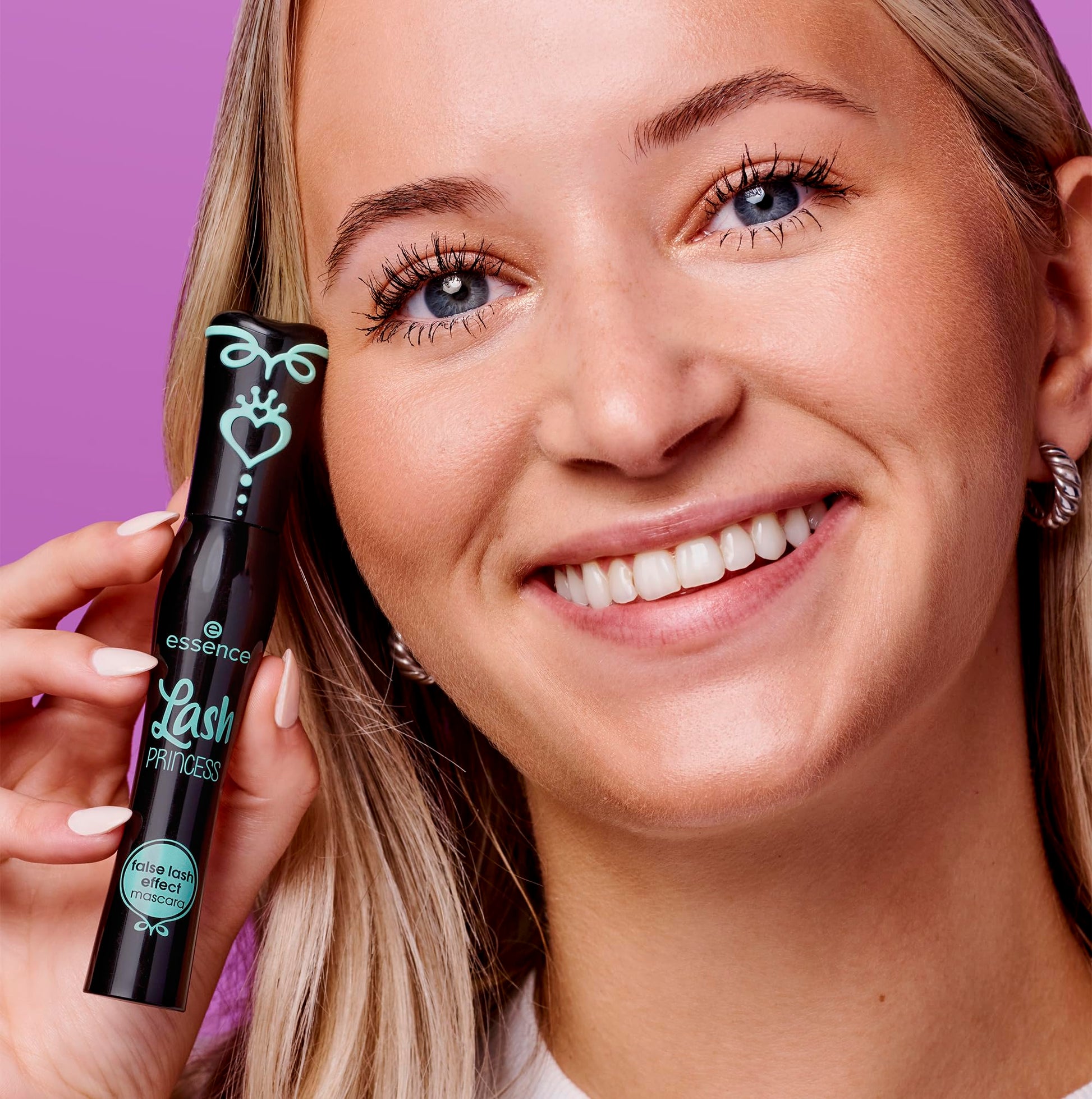 essence | Lash Princess False Lash Effect Mascara | Volumizing & Lengthening | Cruelty Free & Paraben Free - Bella Blue Styles