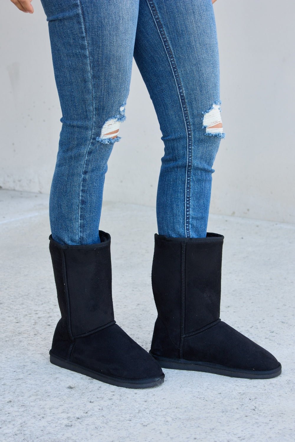 Forever Link Thermal Lined Flat Boots - Bella Blue Styles