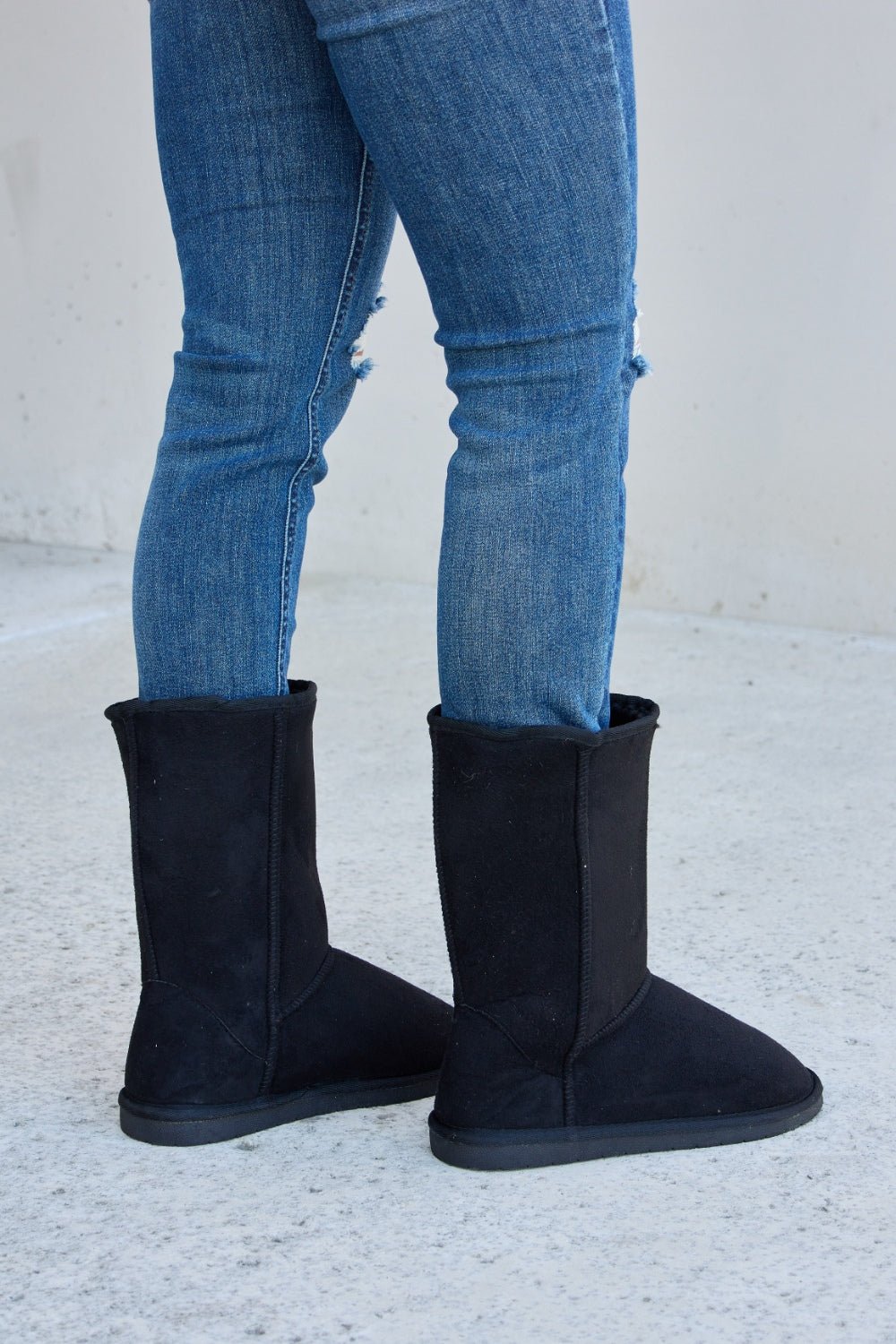 Forever Link Thermal Lined Flat Boots - Bella Blue Styles