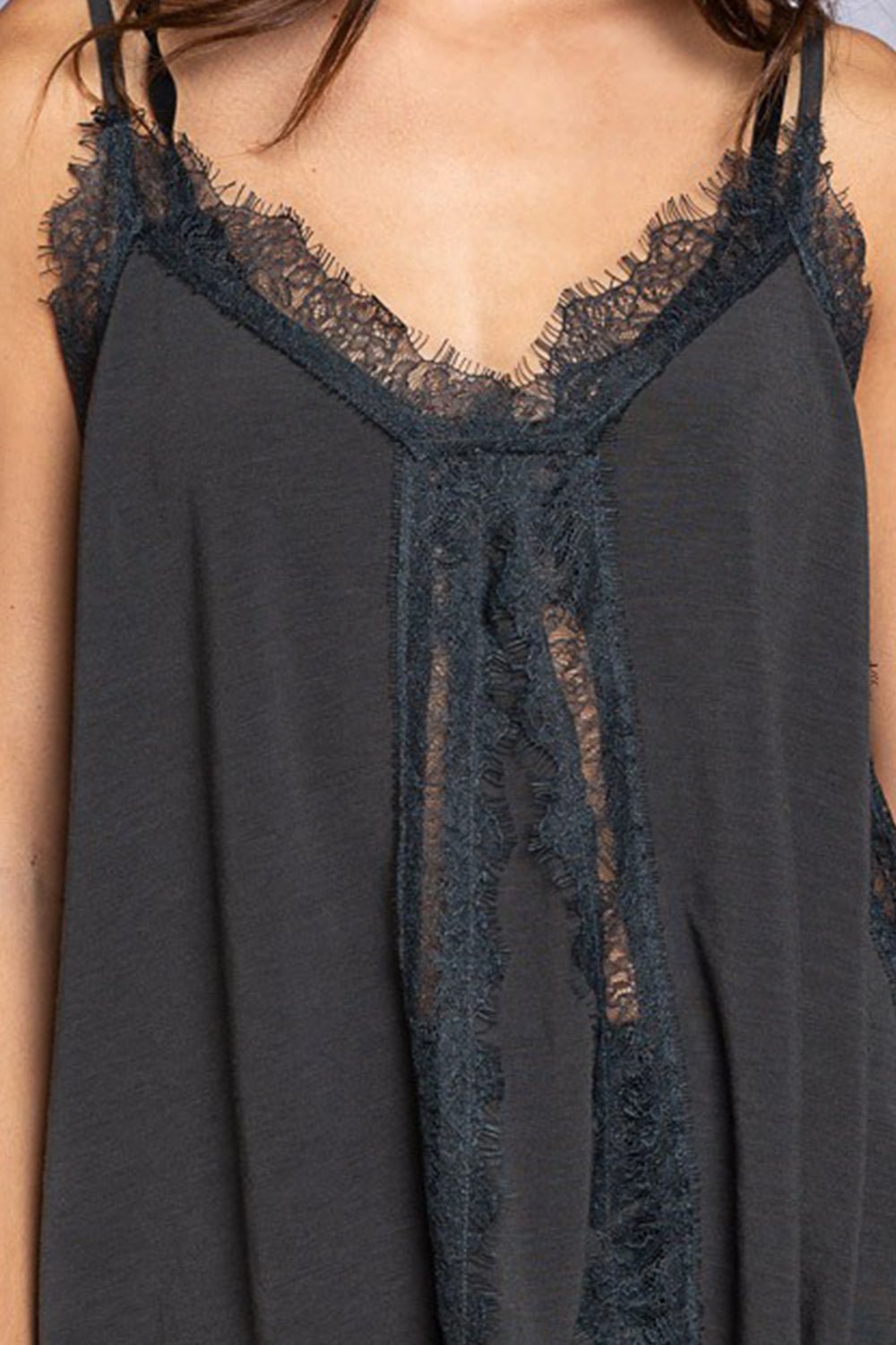 POL Lace Detail V-Neck Cami - Bella Blue Styles