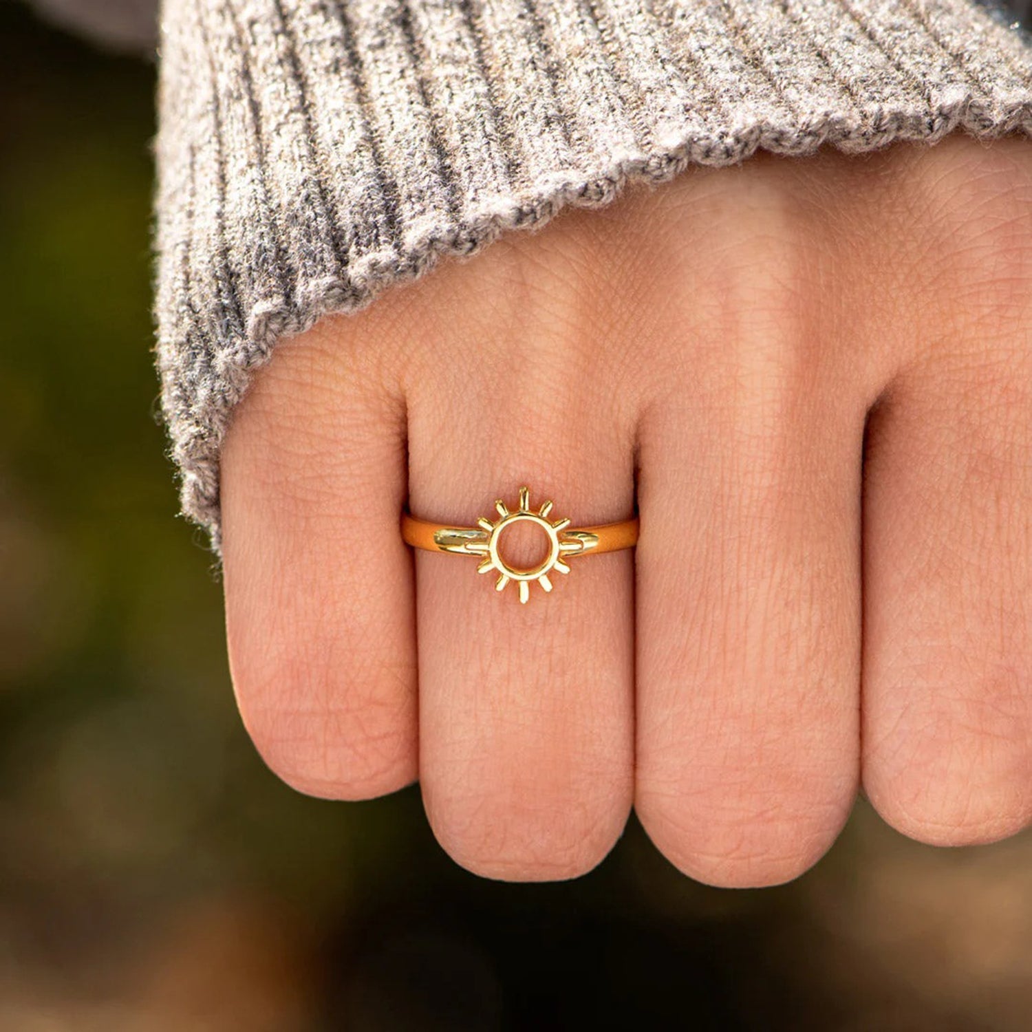 Sun Shape 18K Gold - Plated Ring - Bella Blue Styles