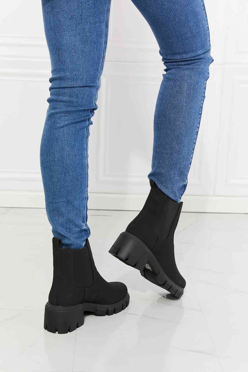 Work For It Matte Lug Sole Chelsea Boots - Bella Blue Styles